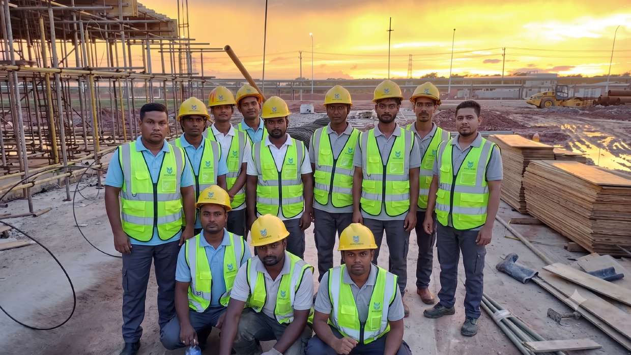 KTH construction team